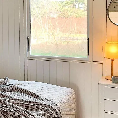 Two-bedroom Holiday In 6 Feriehus *